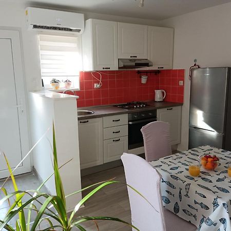 Apartamento Apartman Mala Cici Zadar Exterior foto